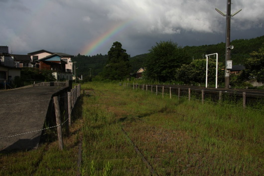 駅跡の虹